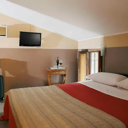 Hotell Properzio 2*