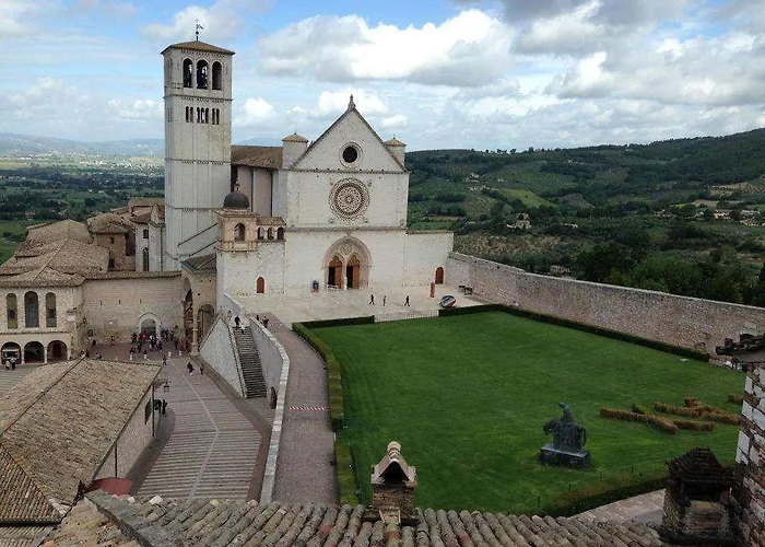 Отель Properzio